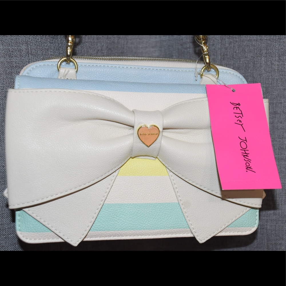 Betsey Johnson cross body bag